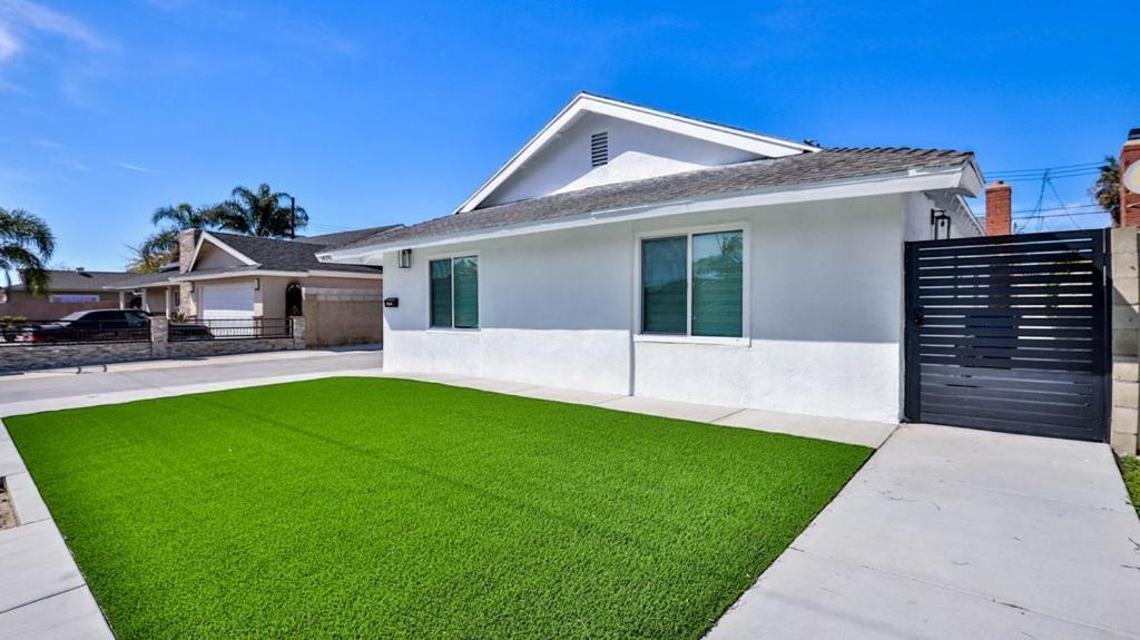 H&H Modern Lux 4Bd 1 King Suite 3 Queen Socal Disney Westminster Eksteriør bilde